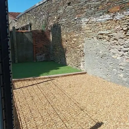 Atypique Et Calme Apartmán